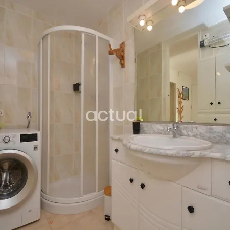 Apartment Politur D-20 *